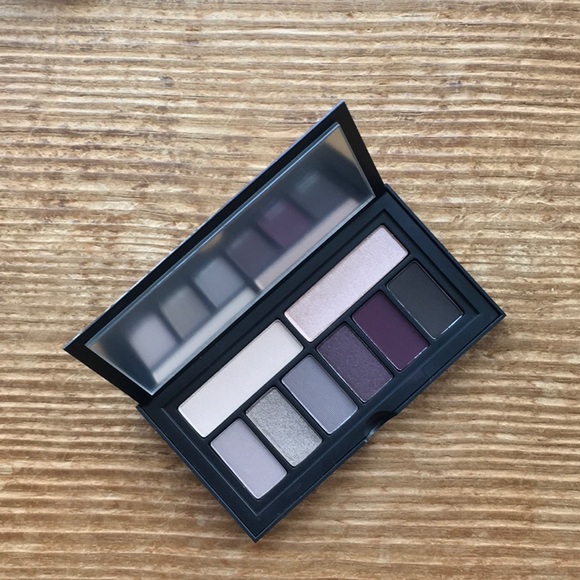 Smashbox Other - Smashbox Sultry Covershot Eyeshadow Palette New